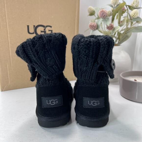 UGG Classic Cardi Cable Knit Boots Foldable Side Zip Black Kids 12 NWB - Picture 12 of 16